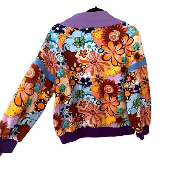 CeliaB psychedelic floral pullover sweatshirt top Sz M pre loved - Picture 2 of 5